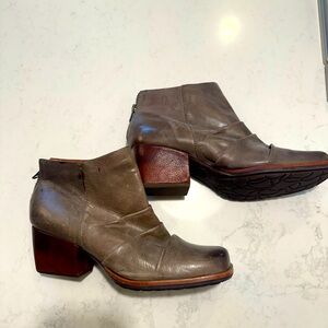 Kork-Ease Brown Champagne Boots